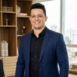 Corretor - Maicon Armond